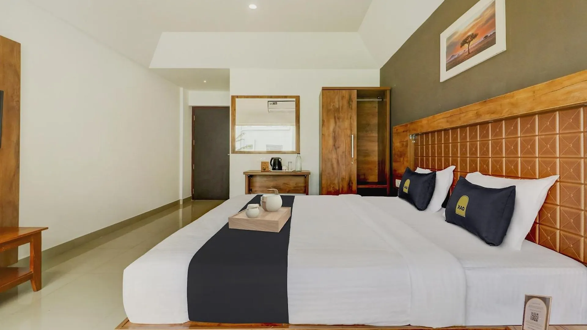 Townhouse Oak Central Suits Kozhikode