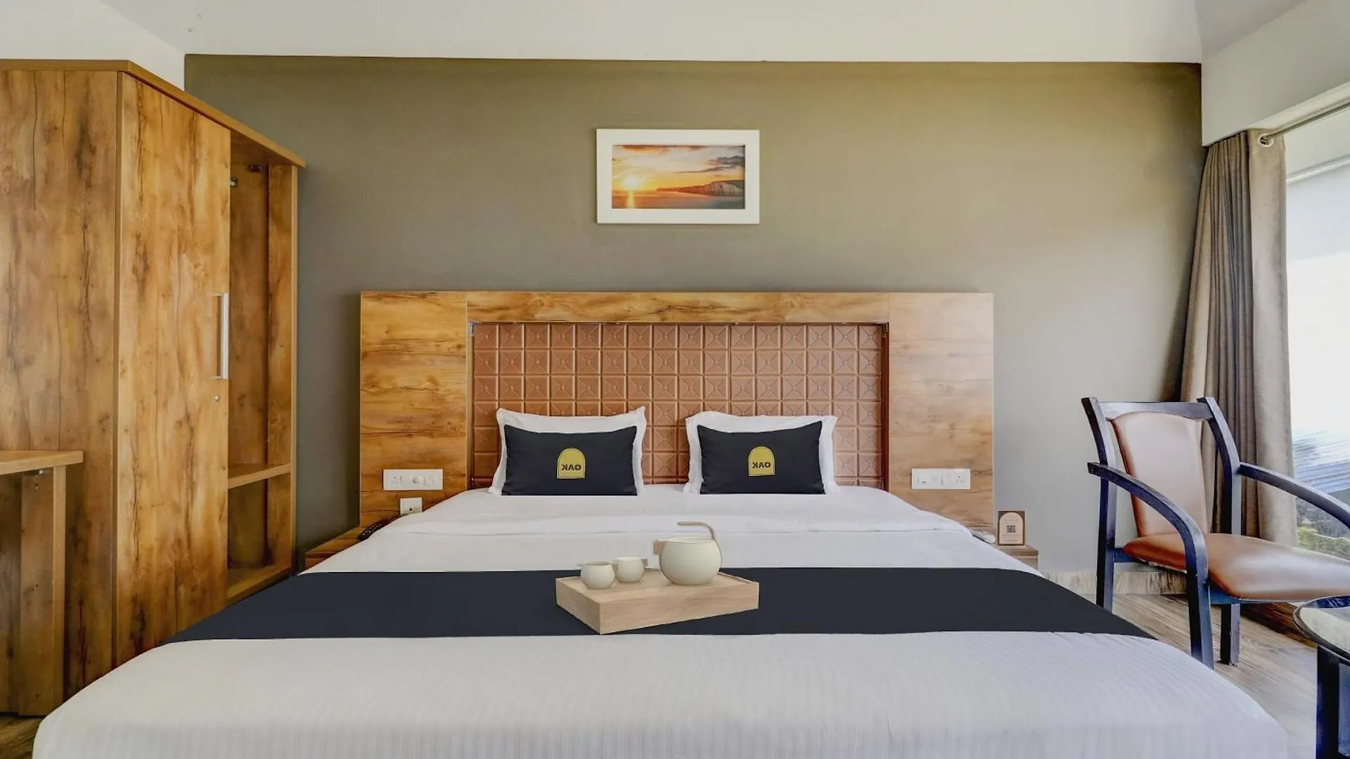 Townhouse Oak Central Suits Kozhikode 4*,  Inde