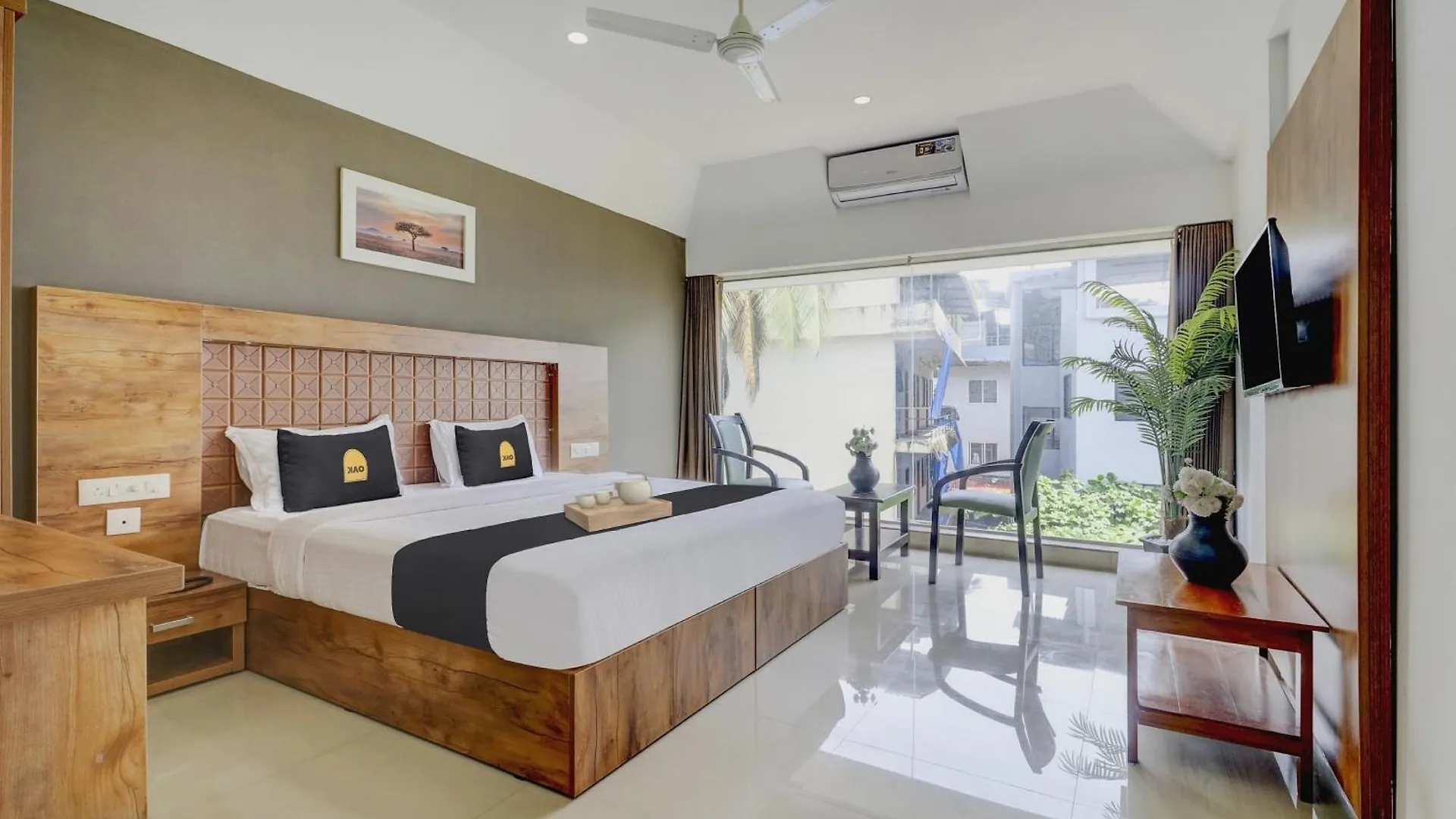 Townhouse Oak Central Suits Kozhikode 4*,  Inde